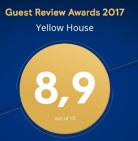 Yellow House เกโปส ภายนอก รูปภาพ